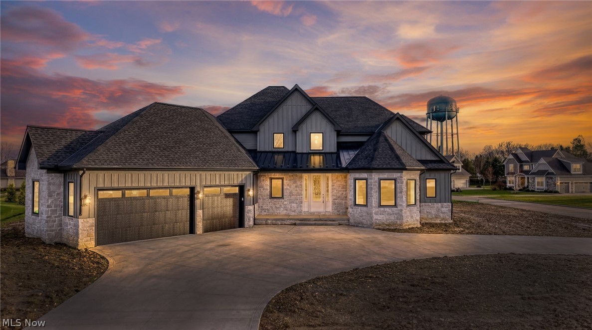 405 Club Drive W Aurora OH 44202