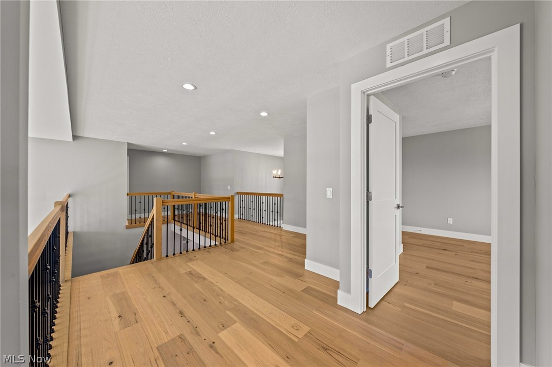 405 Club Drive W Aurora OH 44202