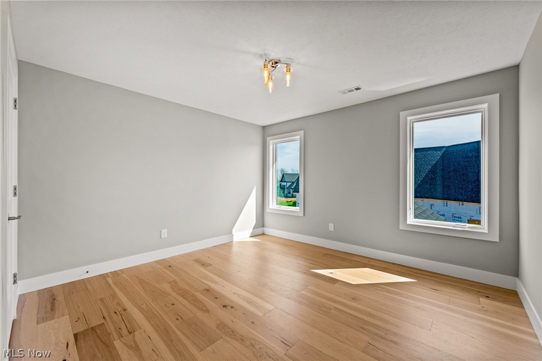 405 Club Drive W Aurora OH 44202