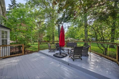 1785 Holdens Arbor Run Westlake OH 44145