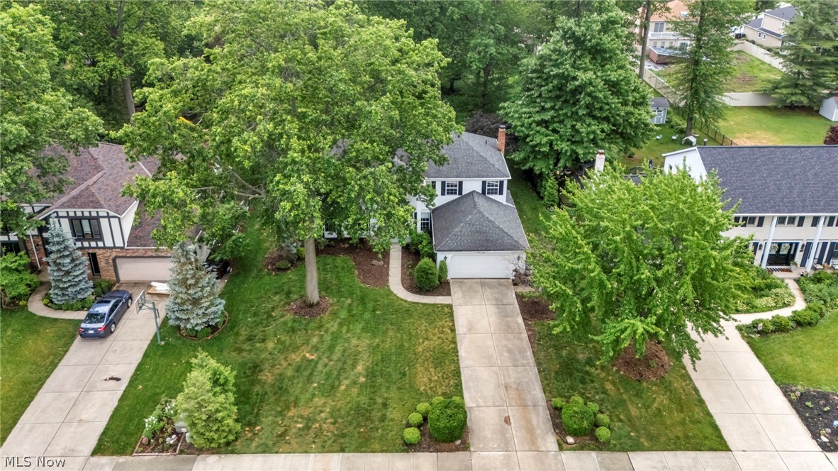 1785 Holdens Arbor Run Westlake OH 44145