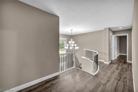 1785 Holdens Arbor Run Westlake OH 44145