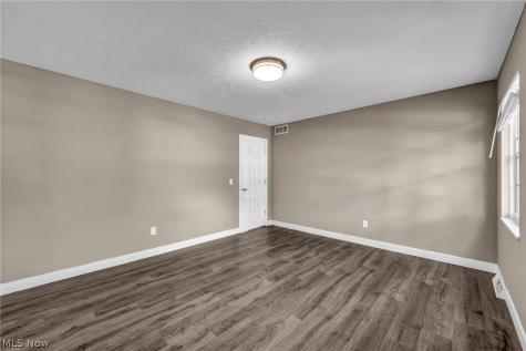 1785 Holdens Arbor Run Westlake OH 44145
