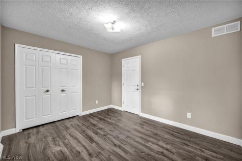 1785 Holdens Arbor Run Westlake OH 44145