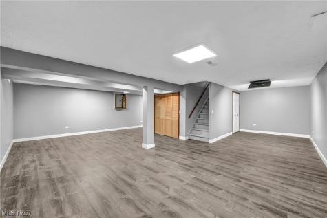 1785 Holdens Arbor Run Westlake OH 44145