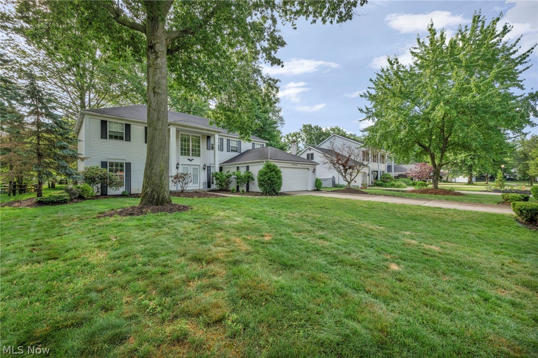 1785 Holdens Arbor Run Westlake OH 44145