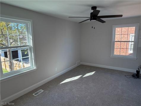 17012 Eldamere Avenue Cleveland OH 44128