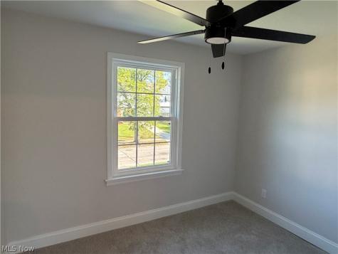 17012 Eldamere Avenue Cleveland OH 44128
