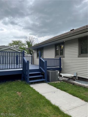 2960 Richmond Road Beachwood OH 44122