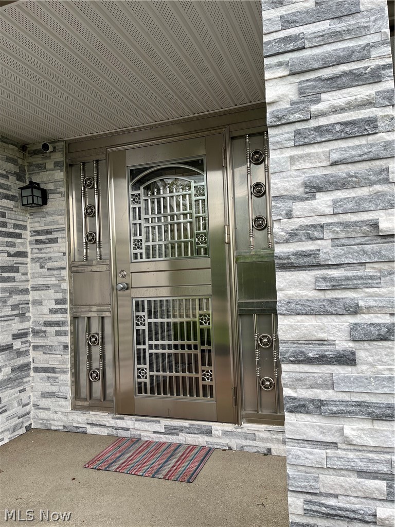 2960 Richmond Road Beachwood OH 44122