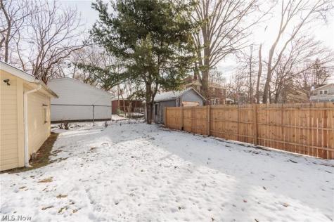 261 Madison Avenue Akron OH 44320
