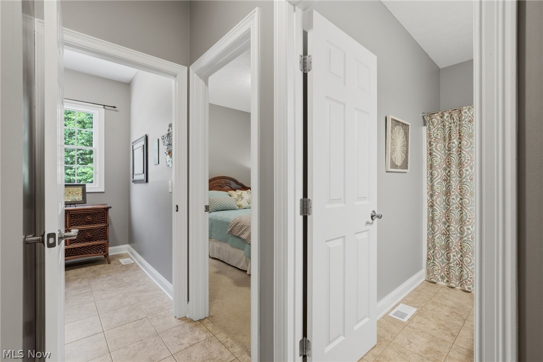255 Pamilla Circle Avon Lake OH 44012