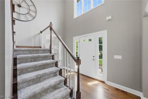 255 Pamilla Circle Avon Lake OH 44012