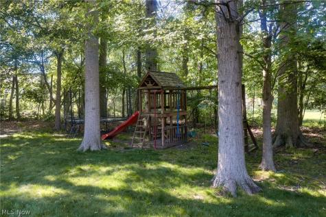 255 Pamilla Circle Avon Lake OH 44012