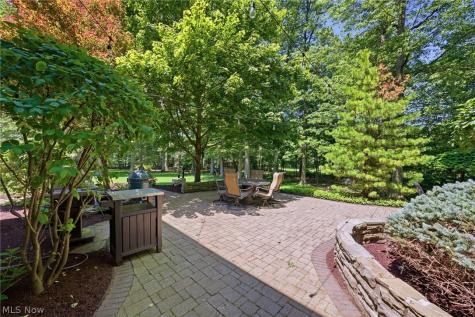 255 Pamilla Circle Avon Lake OH 44012
