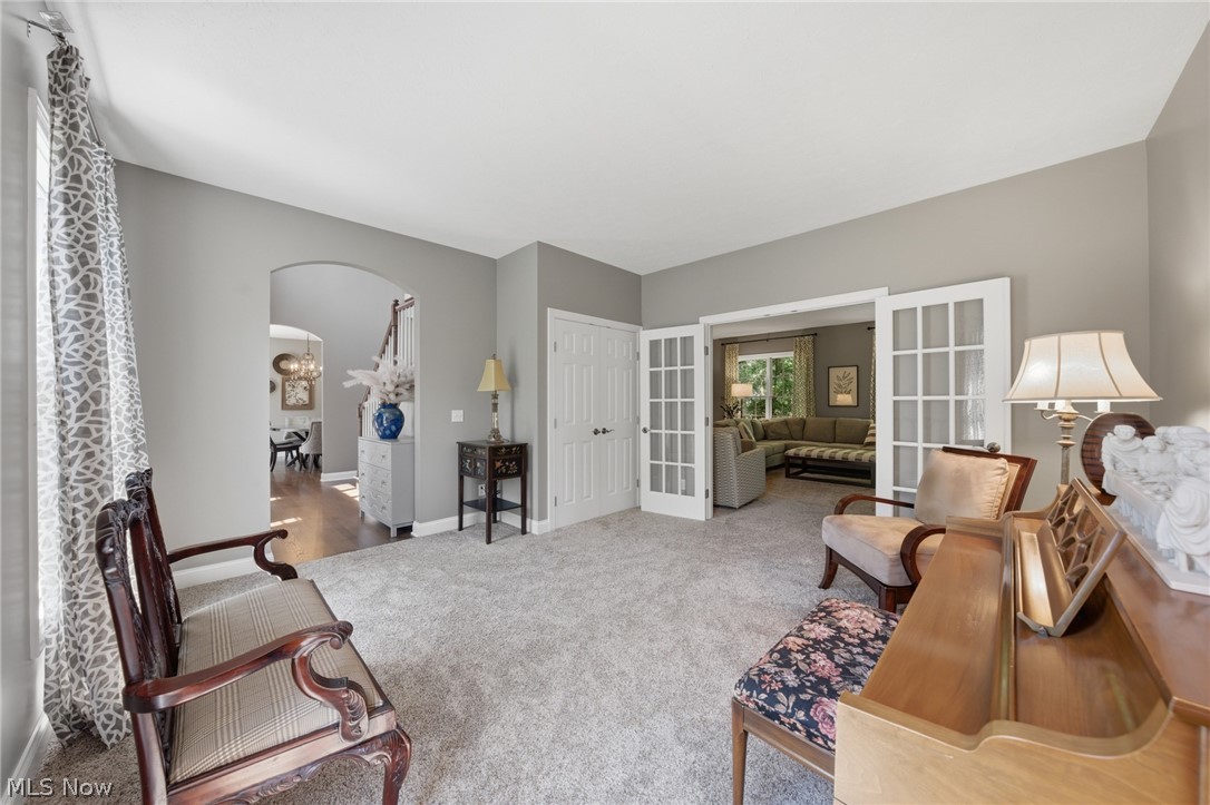 255 Pamilla Circle Avon Lake OH 44012