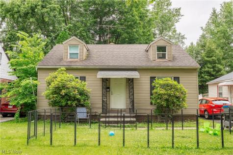 892 Hayden Avenue Akron OH 44320