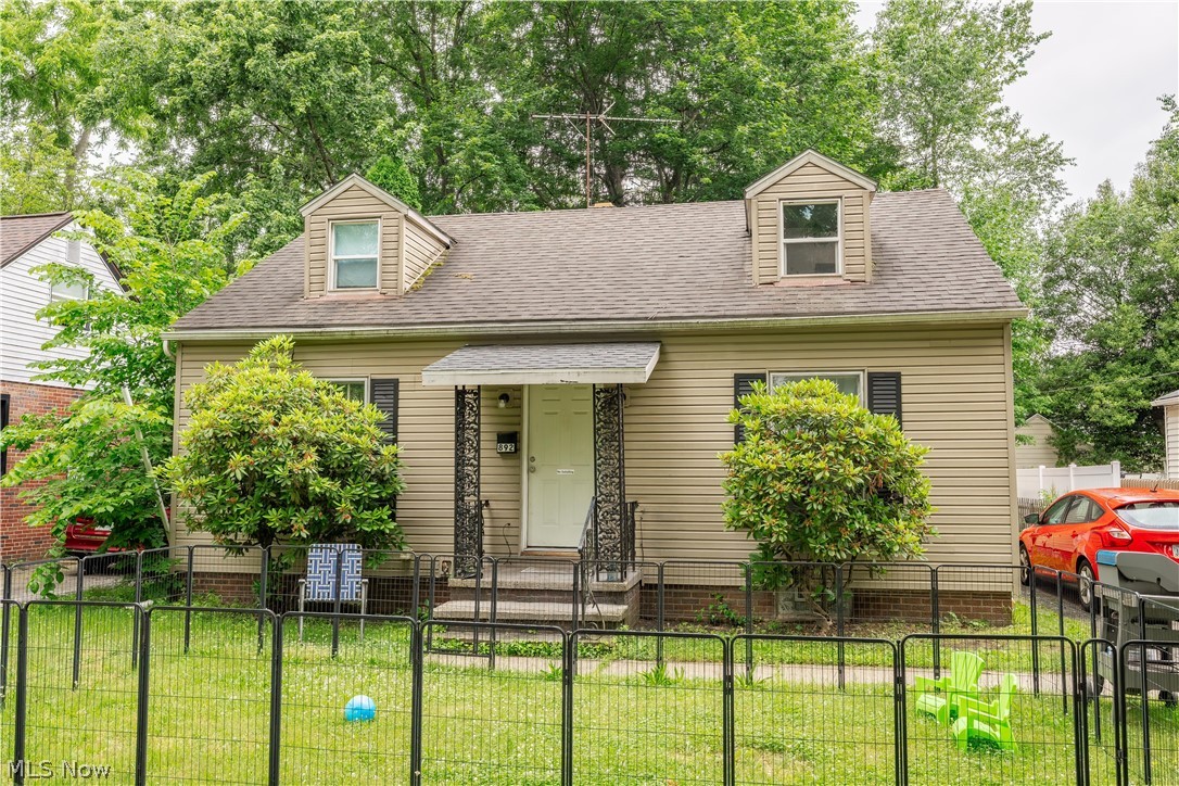 892 Hayden Avenue Akron OH 44320