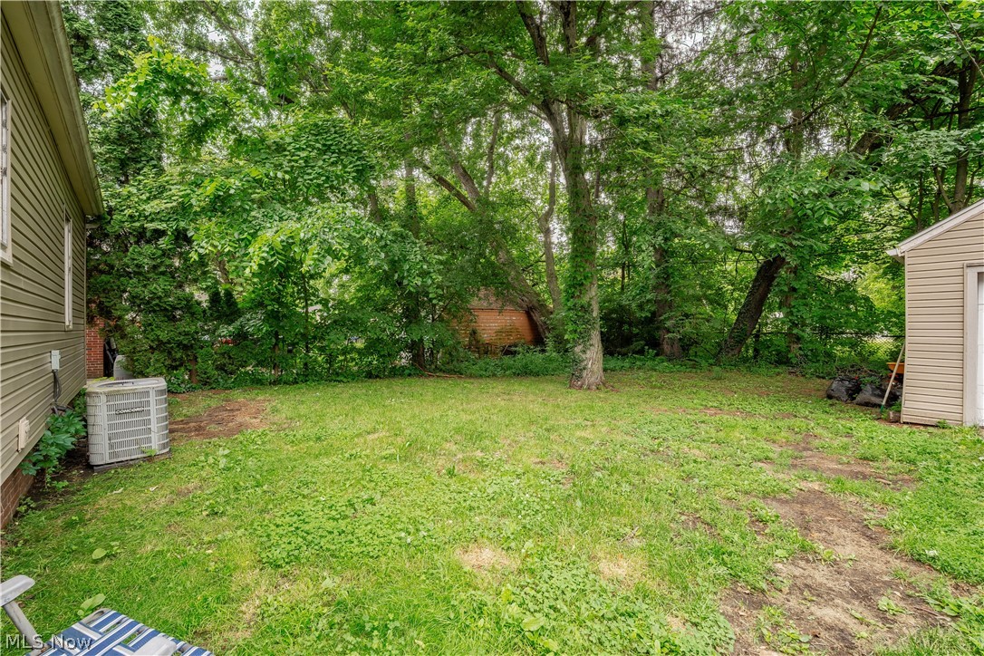 892 Hayden Avenue Akron OH 44320