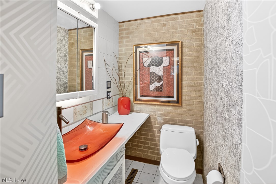 4524 Conestoga Trail Copley OH 44321