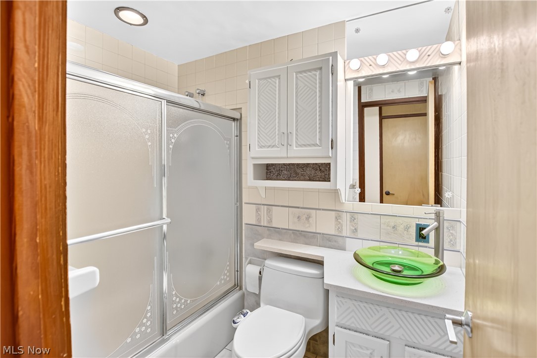 4524 Conestoga Trail Copley OH 44321