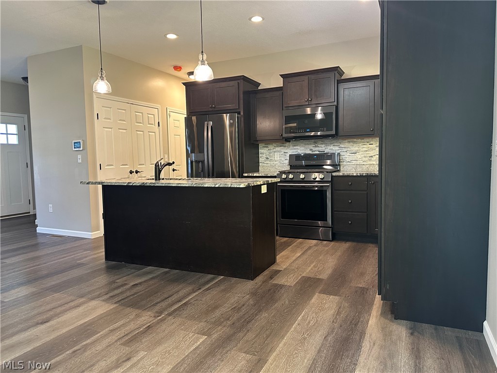 2346 Wilshire Drive Cortland OH 44410