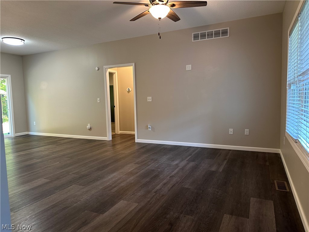 2346 Wilshire Drive Cortland OH 44410