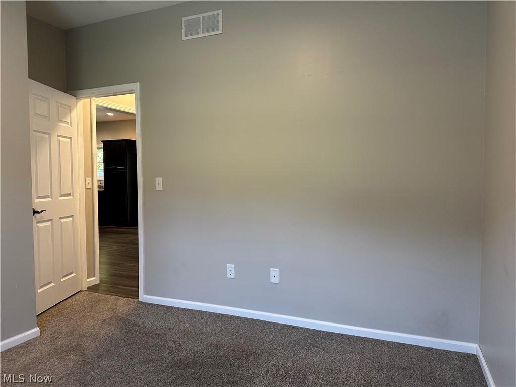 2346 Wilshire Drive Cortland OH 44410