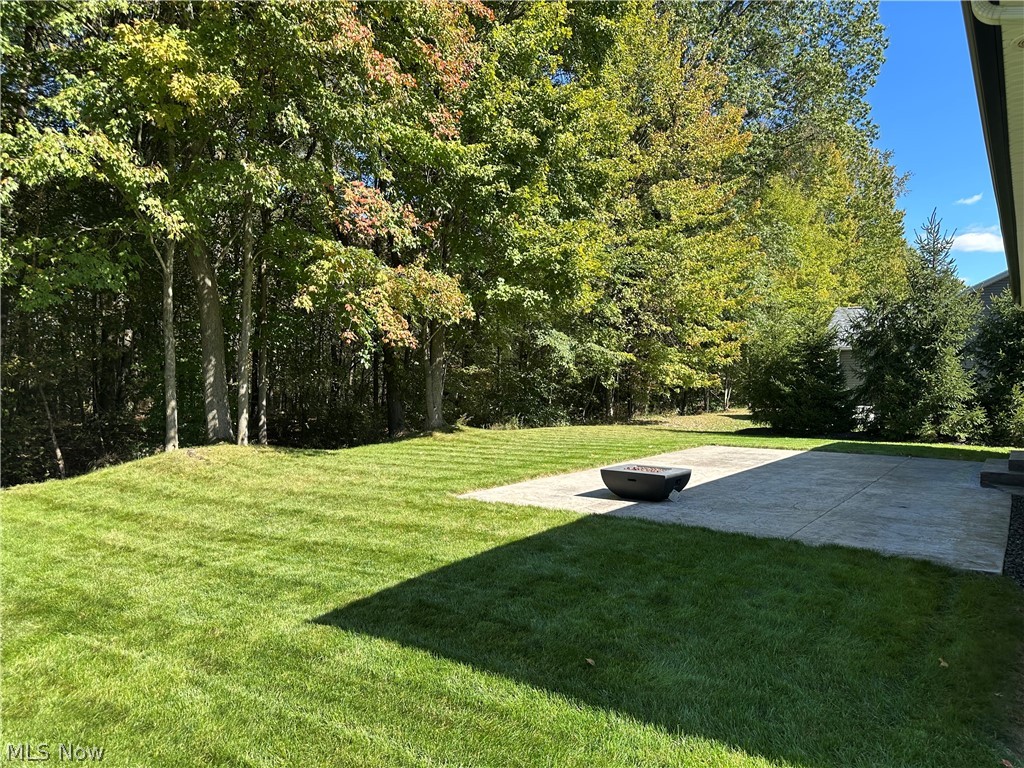 2346 Wilshire Drive Cortland OH 44410