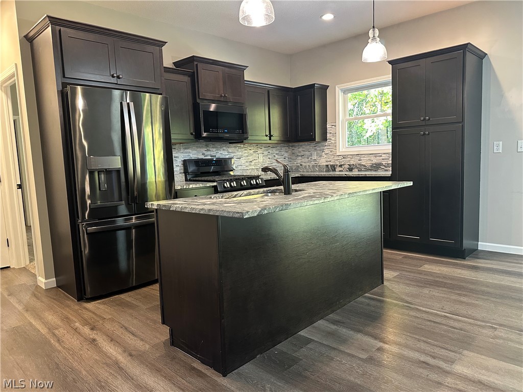 2346 Wilshire Drive Cortland OH 44410