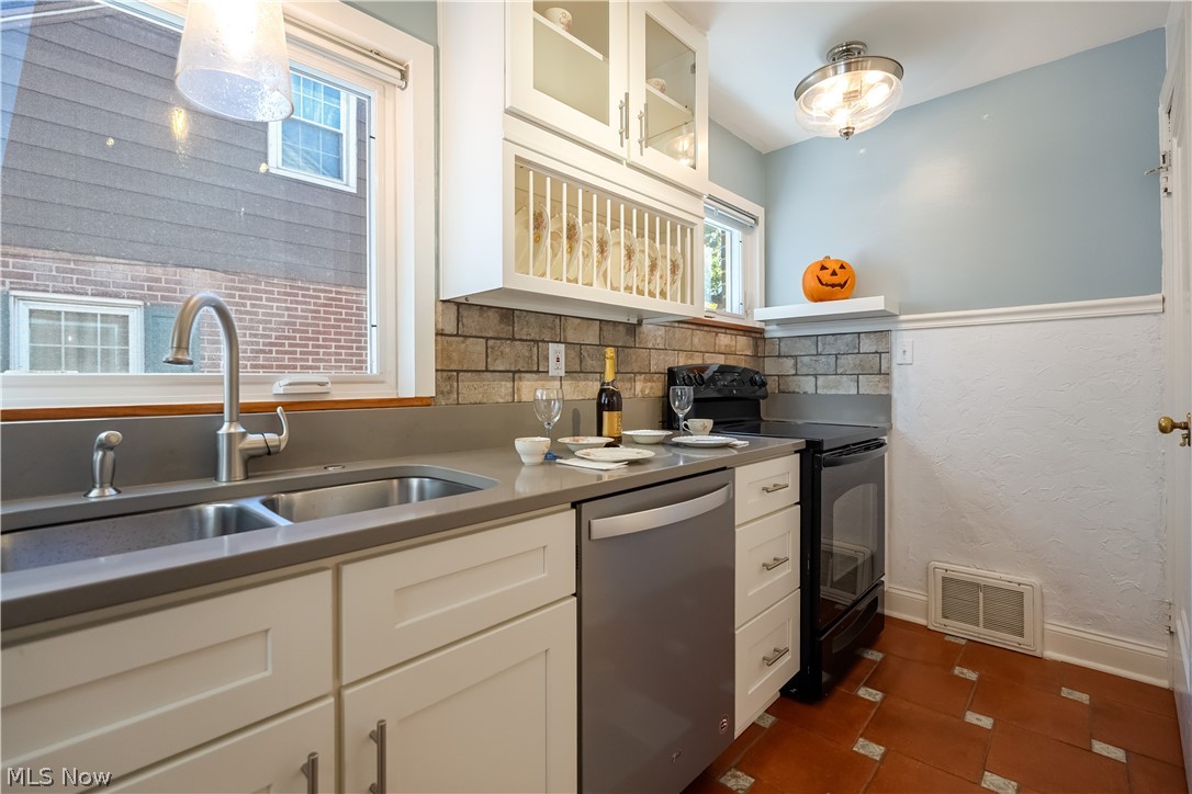 1731 Broad Boulevard Cuyahoga Falls OH 44223