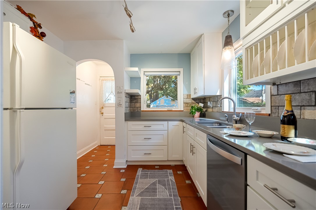 1731 Broad Boulevard Cuyahoga Falls OH 44223