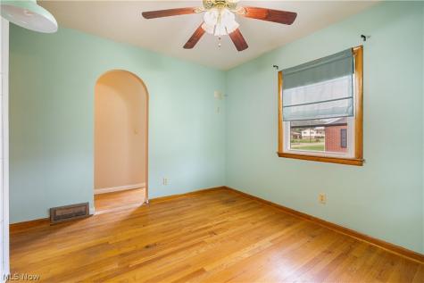 1451 Mishler Street NE Alliance OH 44601