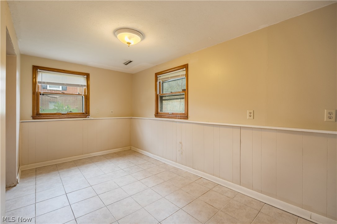 1451 Mishler Street NE Alliance OH 44601