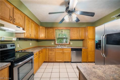 1451 Mishler Street NE Alliance OH 44601