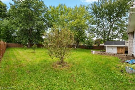 1451 Mishler Street NE Alliance OH 44601