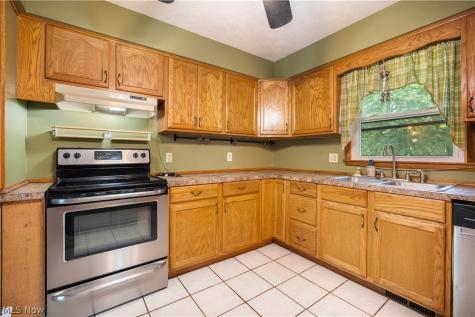 1451 Mishler Street NE Alliance OH 44601