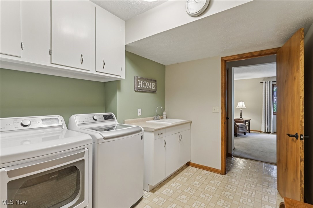 9841 Beechwood Drive North Royalton OH 44133