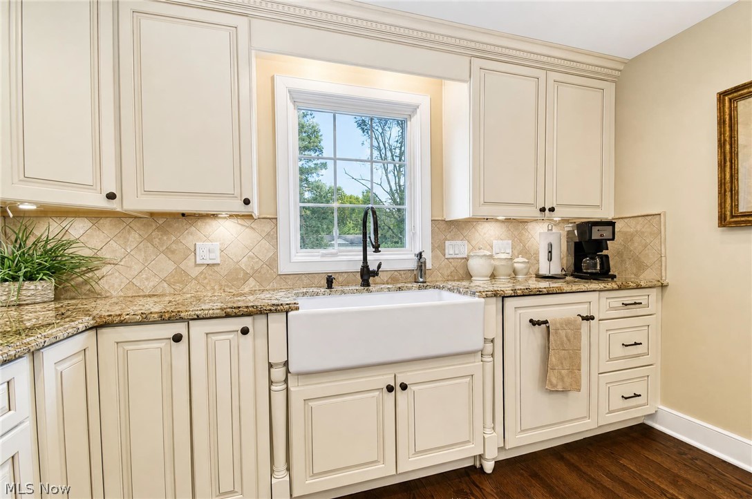 8233 Music Street Chagrin Falls OH 44022