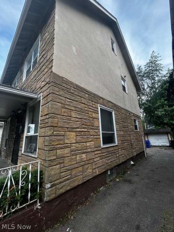 10824 Bryant Avenue Cleveland OH 44108