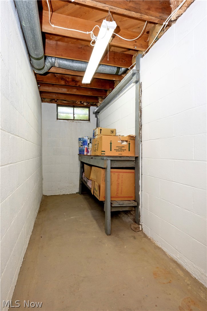 127 S Pleasant Street Loudonville OH 44842