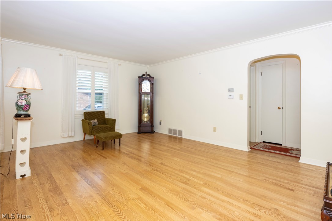 127 S Pleasant Street Loudonville OH 44842