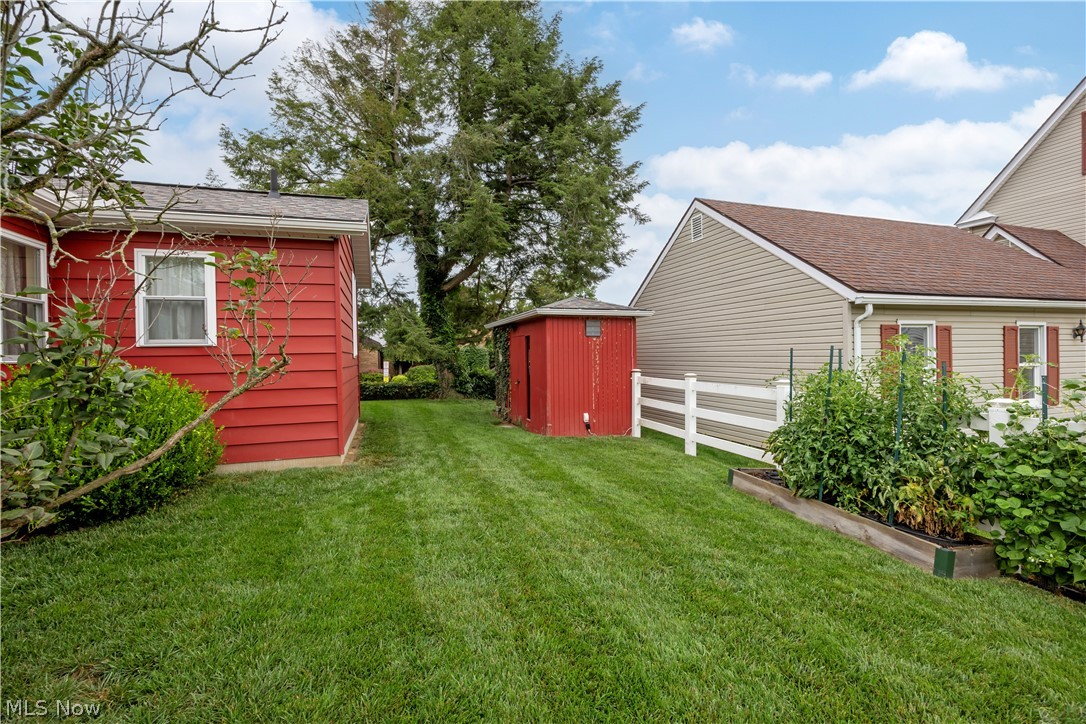 127 S Pleasant Street Loudonville OH 44842