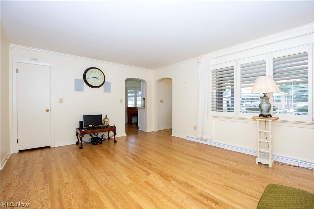 127 S Pleasant Street Loudonville OH 44842