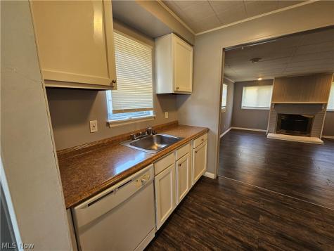 26851 Zeman Avenue Euclid OH 44132