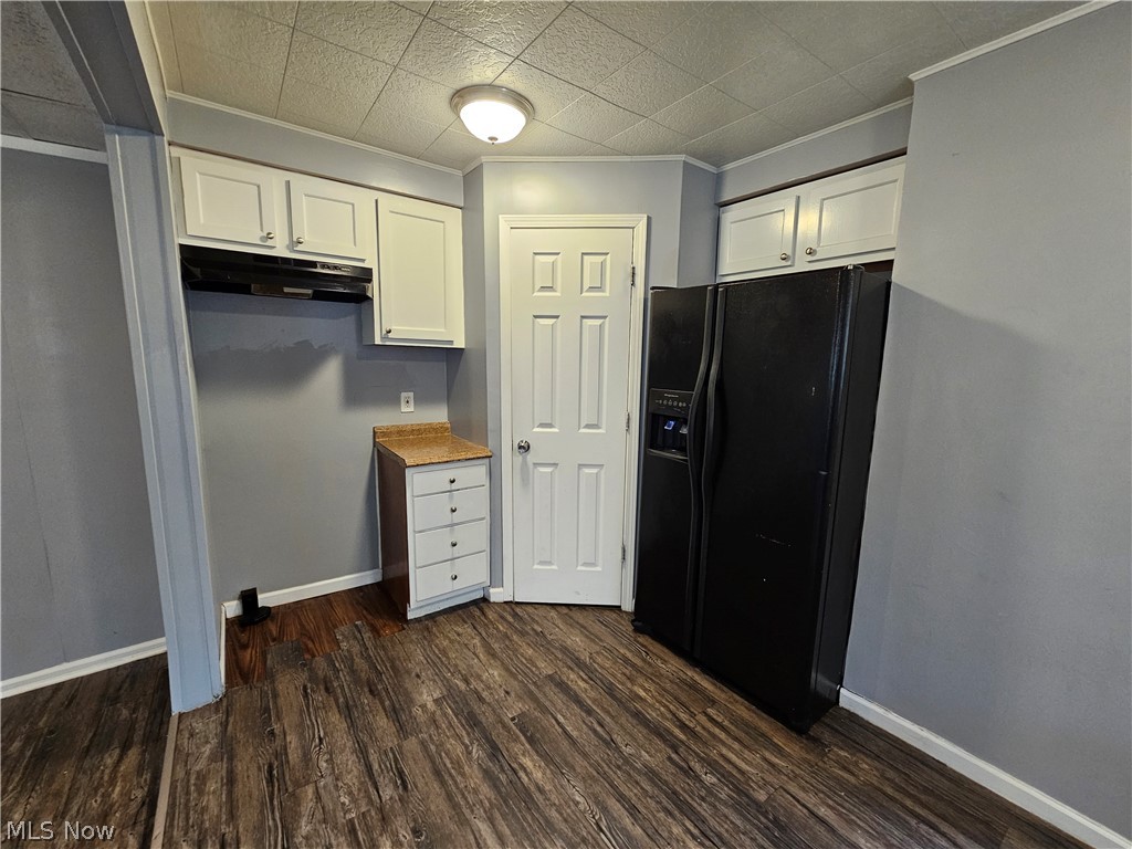 26851 Zeman Avenue Euclid OH 44132