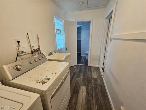 26851 Zeman Avenue Euclid OH 44132