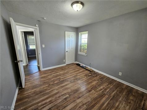 26851 Zeman Avenue Euclid OH 44132