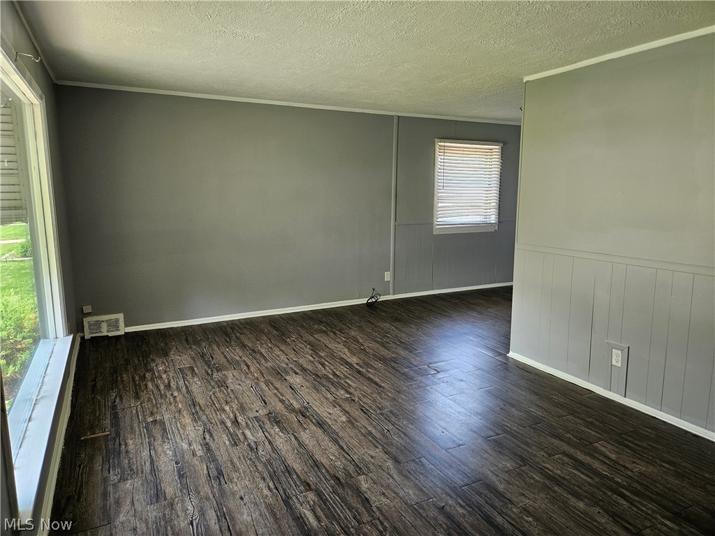 26851 Zeman Avenue Euclid OH 44132