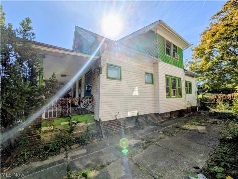 3584 E 133rd Street Cleveland OH 44120